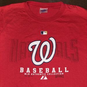 Y2K Majestic MLB Authentic Washington Nationals Size XL T-Shirt Red Graphic Tee‎